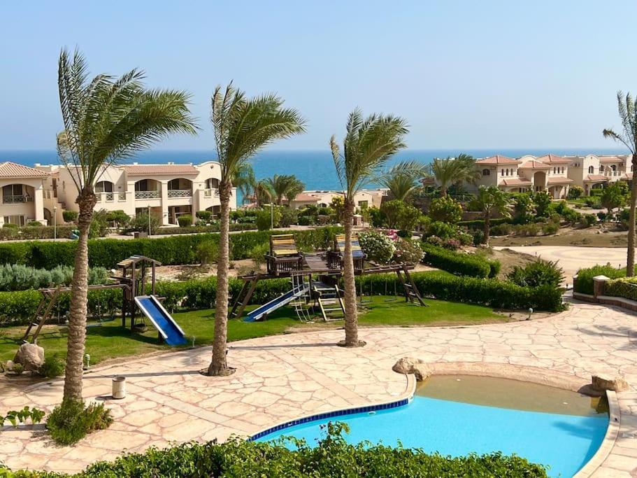 Amazing Beachfront Townhouse Chalet Ain Sokhna Villa Ain Sukhna Eksteriør billede