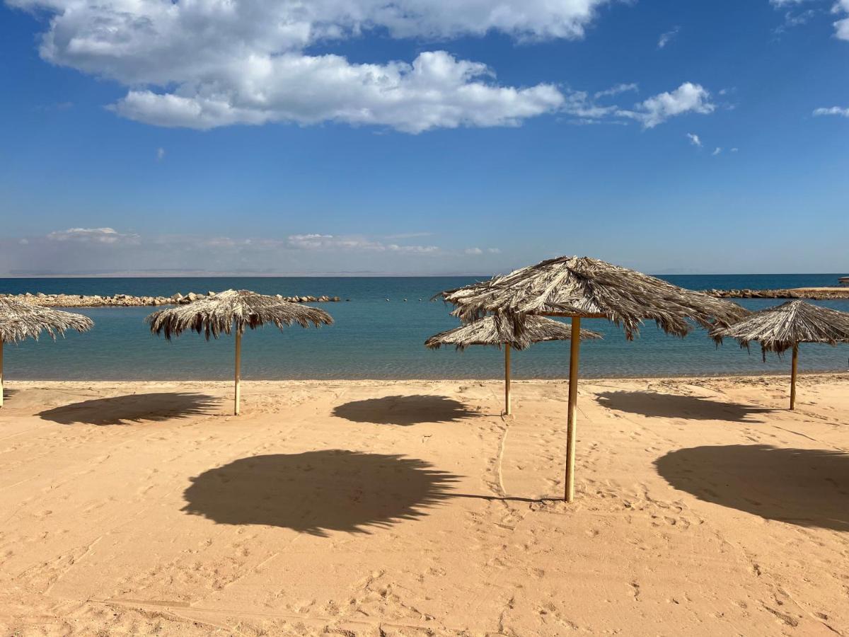 Amazing Beachfront Townhouse Chalet Ain Sokhna Villa Ain Sukhna Eksteriør billede
